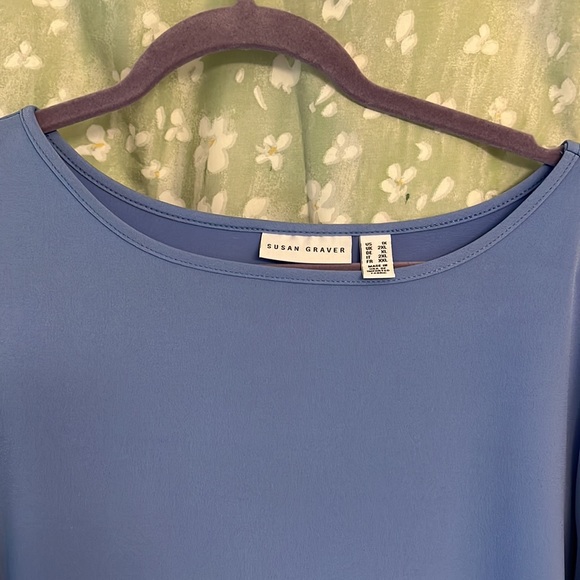 Set of 2 Susan Graver tunic tops. Size 1X - Picture 7 of 8